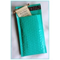 Rolled Scroll Invitation Bubble Mailers